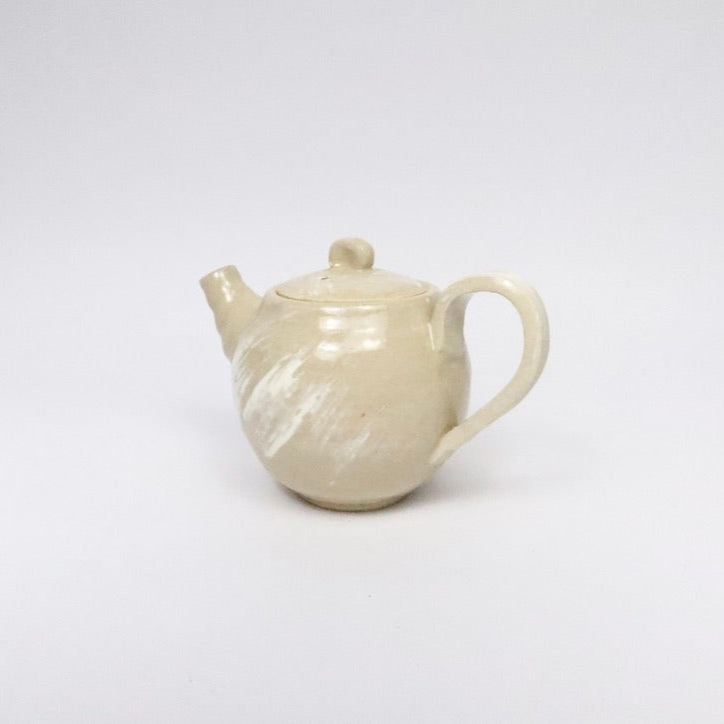 Japanese Mino-yaki Beige Ceramic Teapot, Brushwork