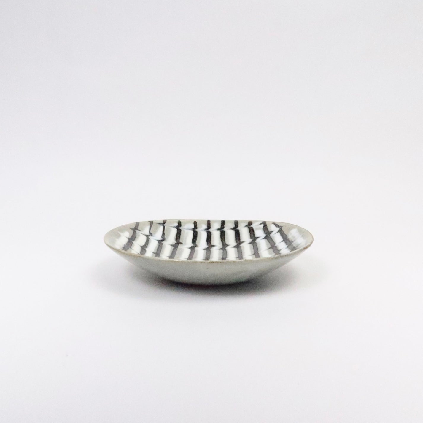Japanese Slipware Ceramic Plate