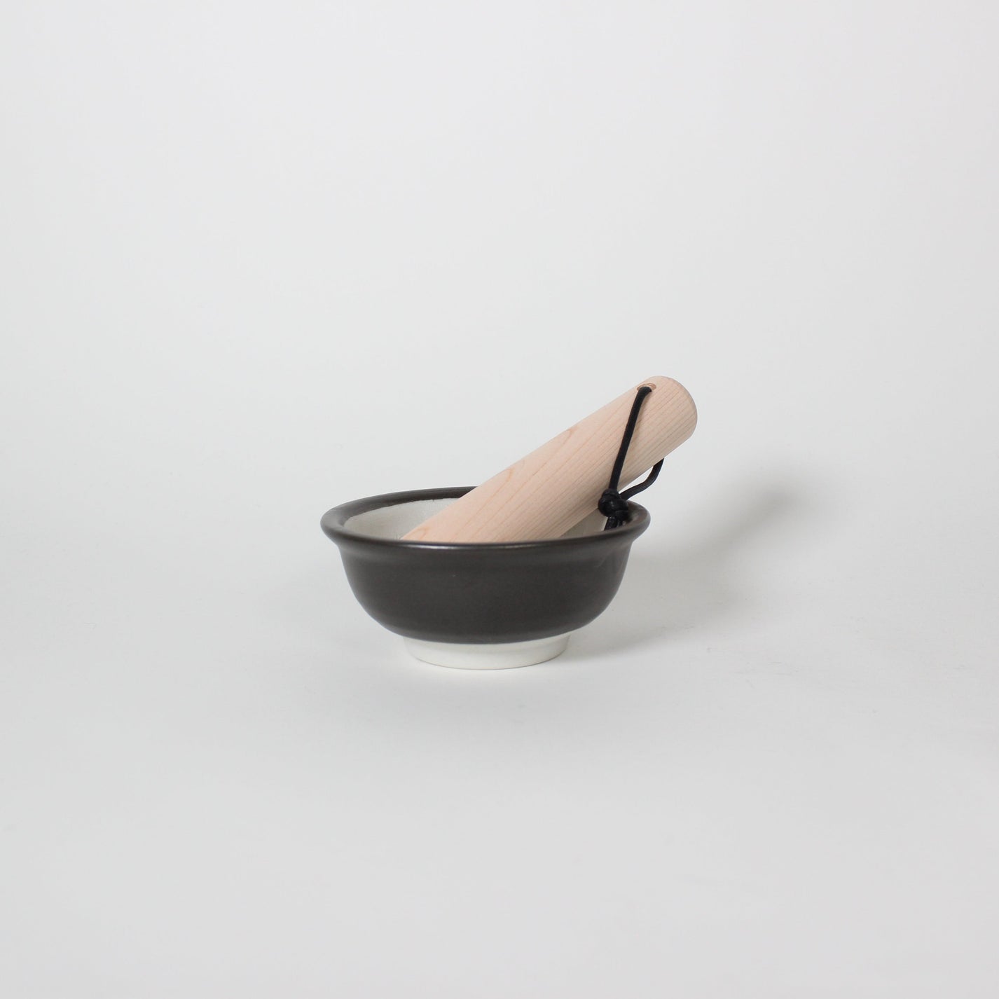 Japanese Mino-ware Ceramic Mini Mortar, Black