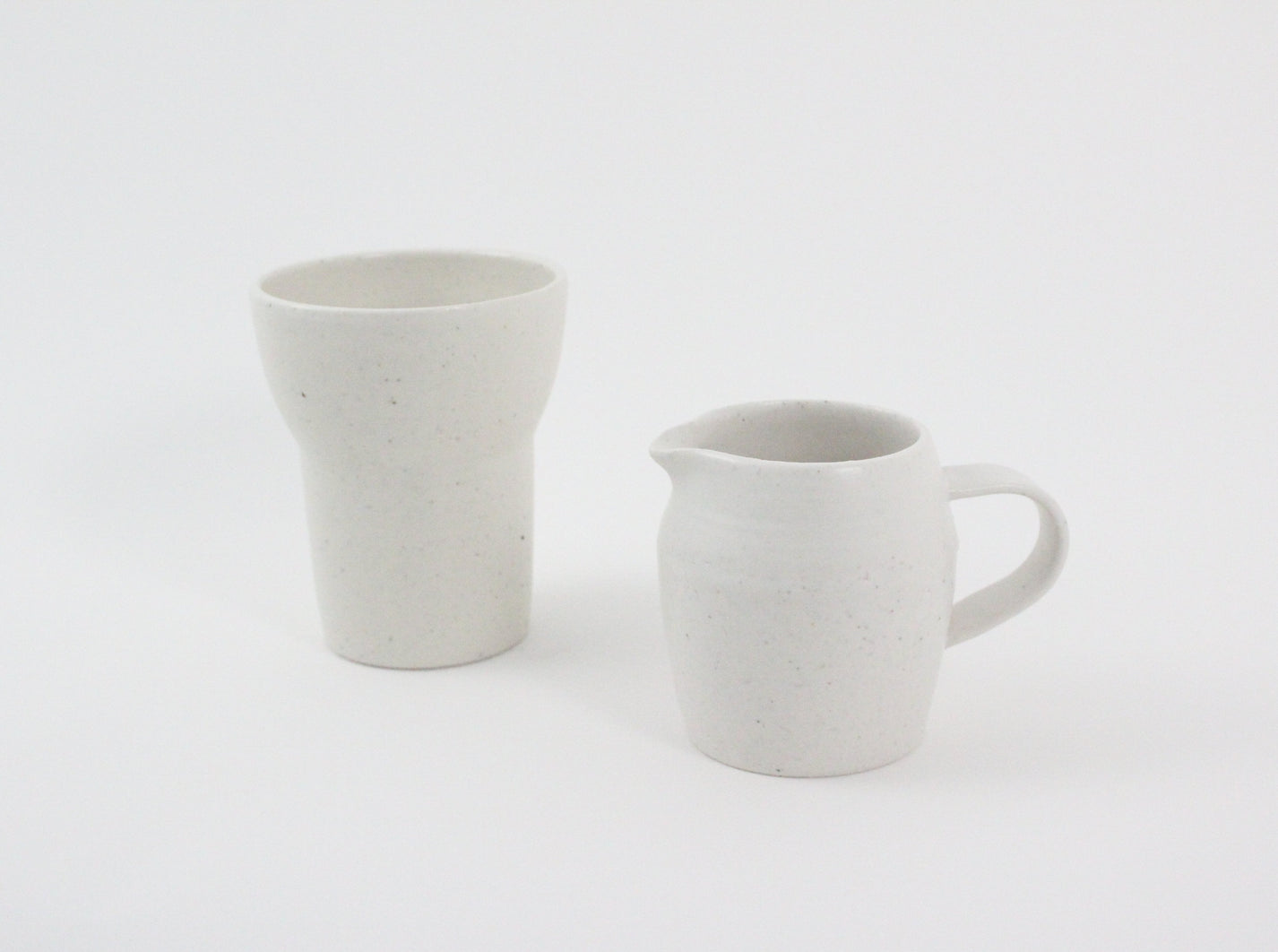 (KR) Seashell jug in soft cream