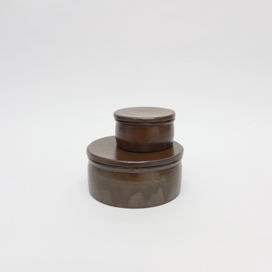Korean Onggi Earthenware Flat Round Jar with Lid, 2 Sizes