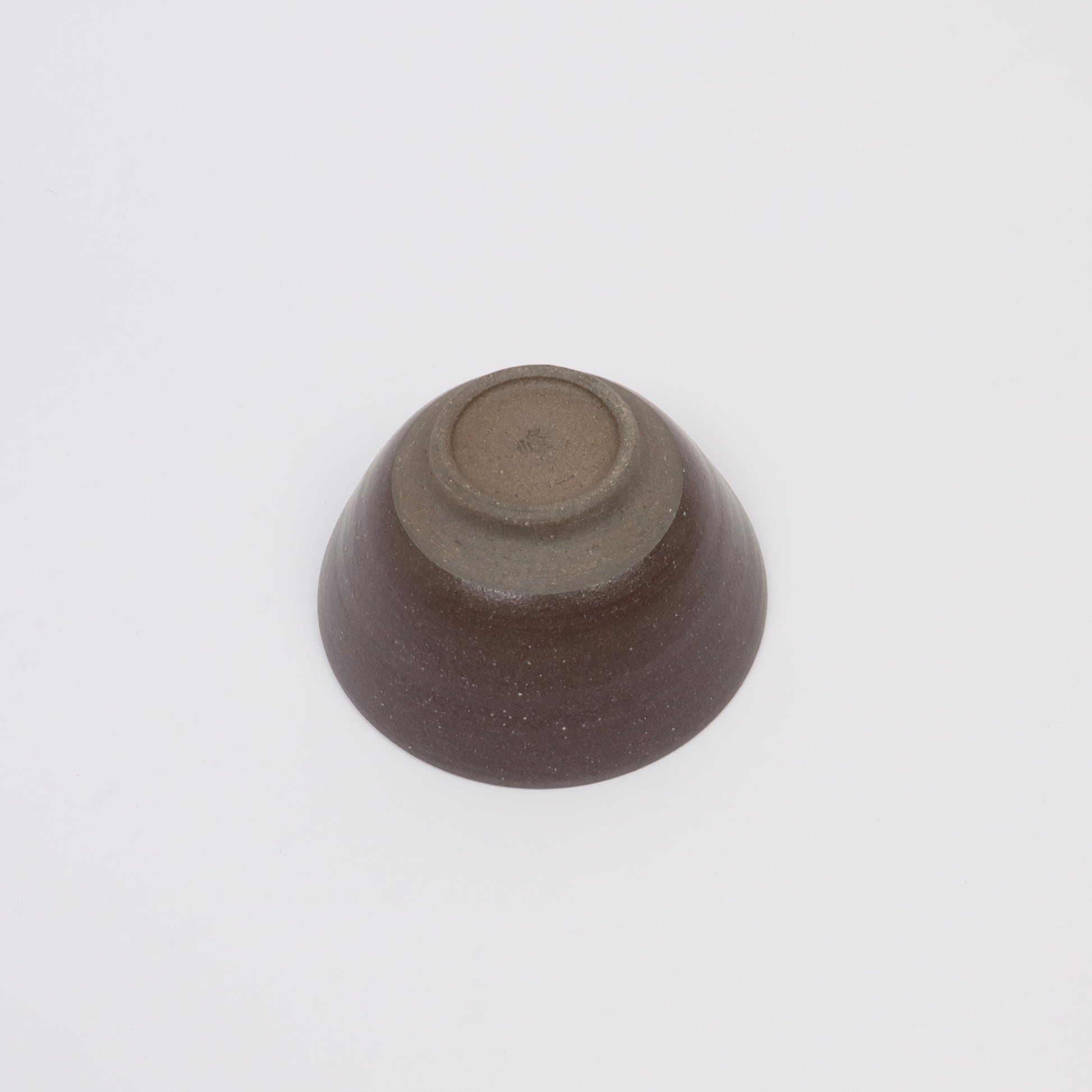 Japanese Shigaraki Ido-Nari 井戸形 Matcha Bowl, Brown with Purple Tint