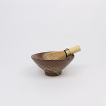 Japanese Shigaraki Hira-nari 平形 Matcha Bowl, Ash Glaze