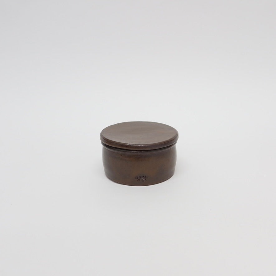 Korean Onggi Earthenware Flat Round Jar with Lid, 2 Sizes