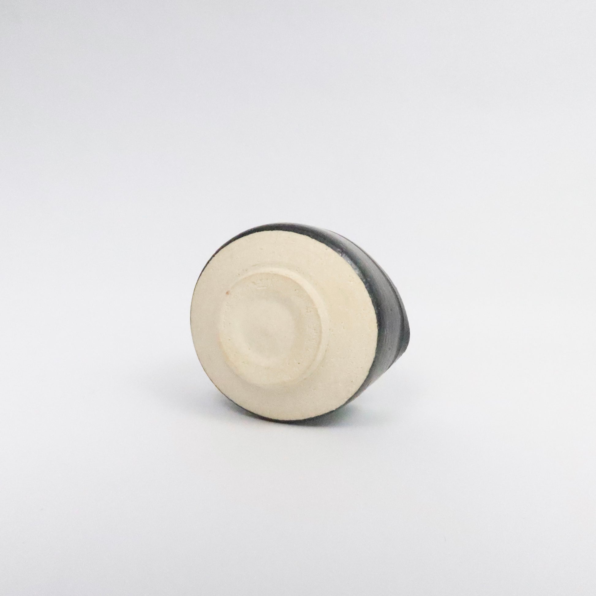 Japanese Mino-yaki Ceramic Kataguchi Matcha Bowl