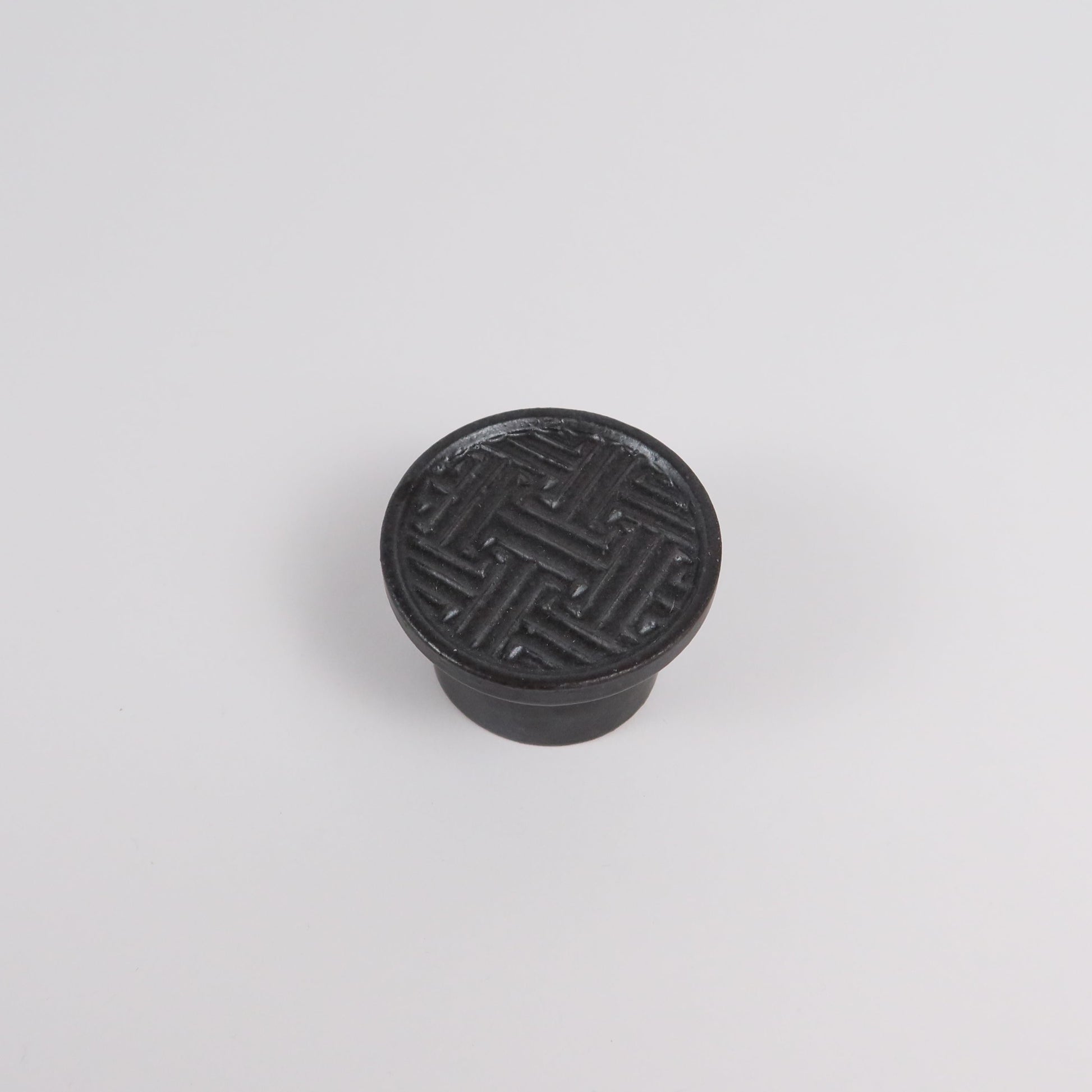 Korean Black-Glazed High-Footed Ceramic Plate