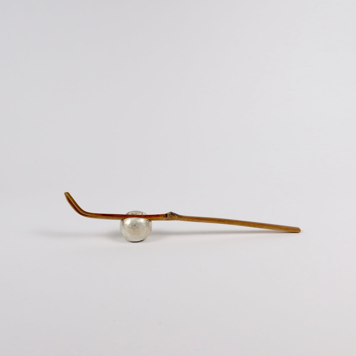 Korean Buncheong Silver Coated Ceramic Chopstick/Chashaku Rest