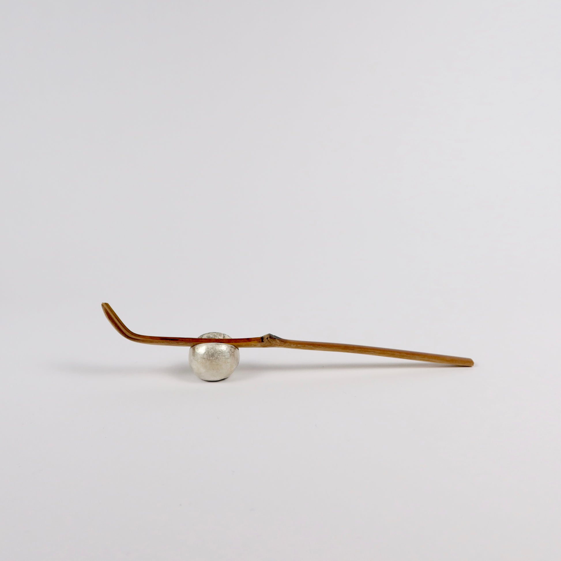 Korean Buncheong Silver Coated Ceramic Chopstick/Chashaku Rest