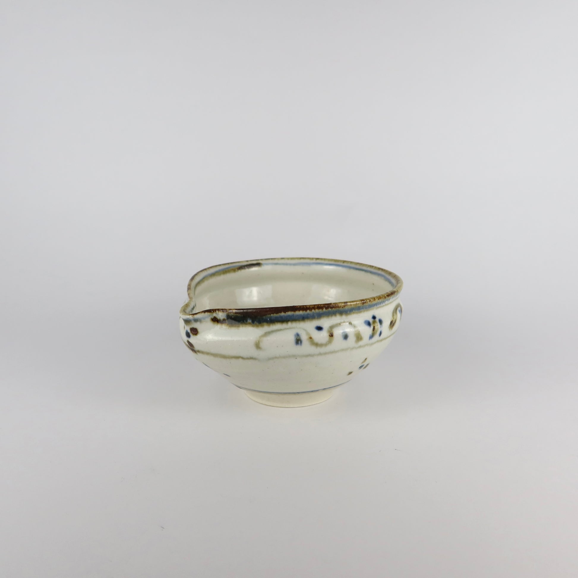 Japanese Haoto Katakuchi Matcha Bowl, Gosu Glazed