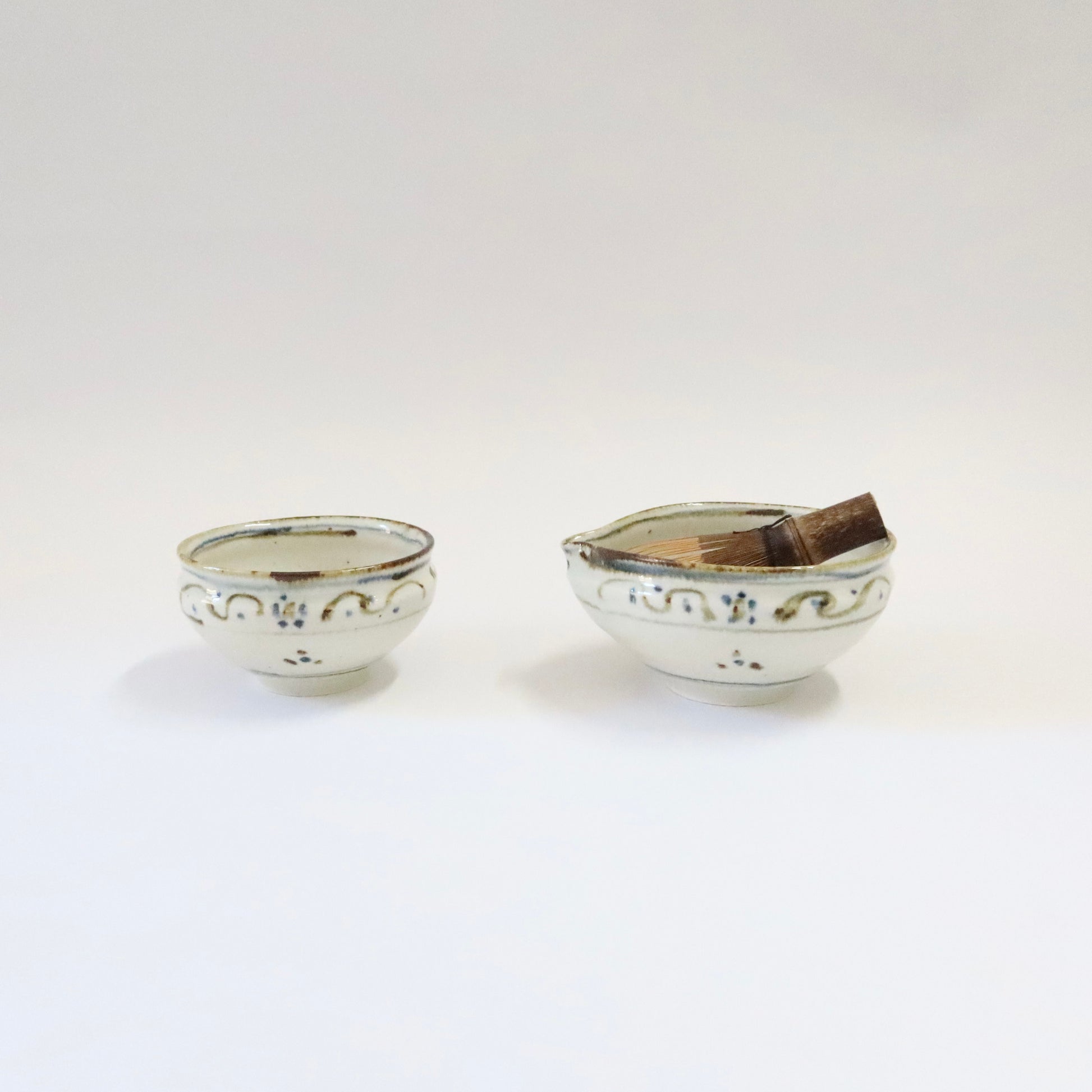 Japanese Haoto Matcha Bowl, Gosu Glazed