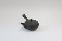 東屋 Japanese Azmaya Flat Teapot, Left-Handed