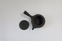 東屋 Japanese Azmaya Flat Teapot, Left-Handed