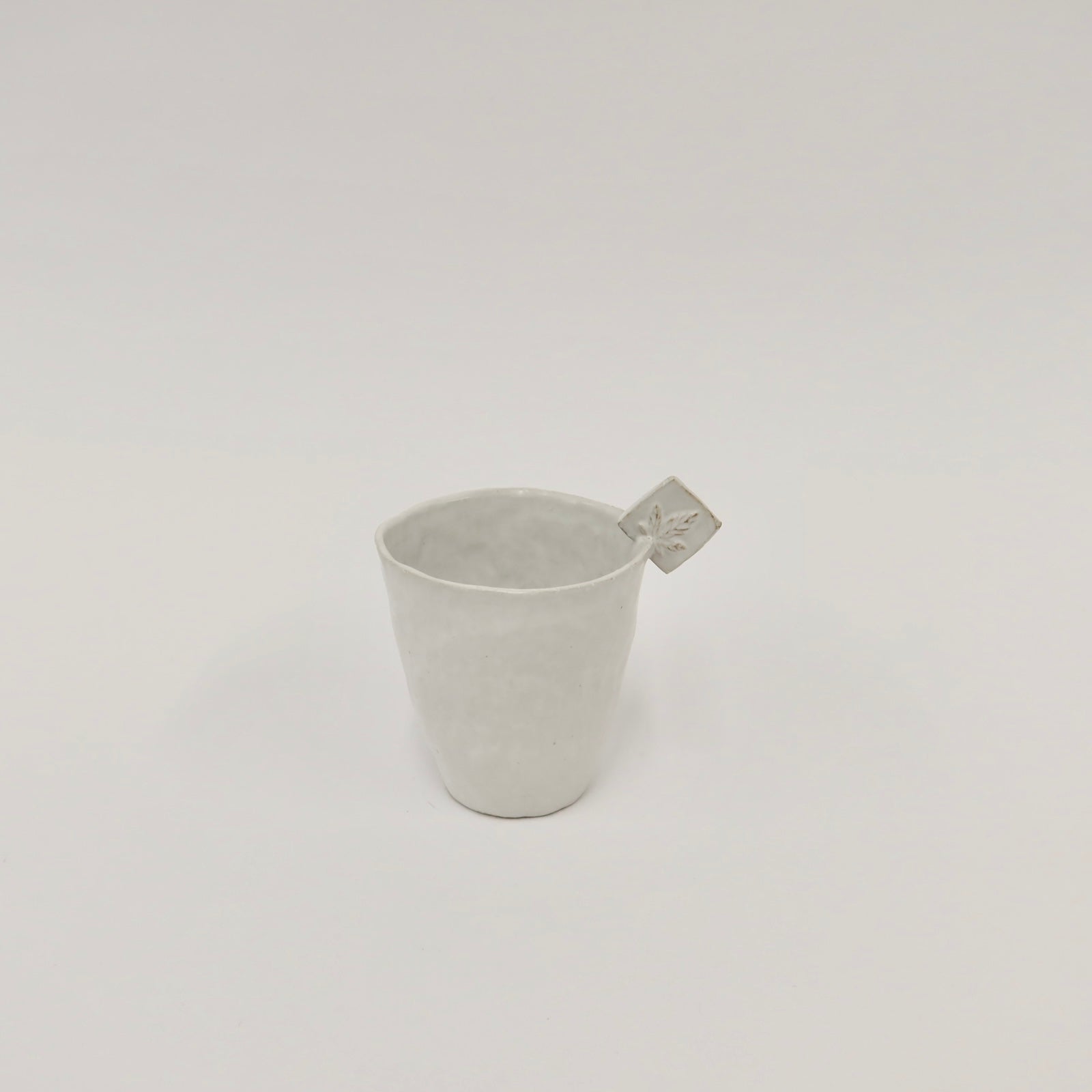 Korean Wild Grass Ceramic Tea Cup with A Small Ear-Like Handle