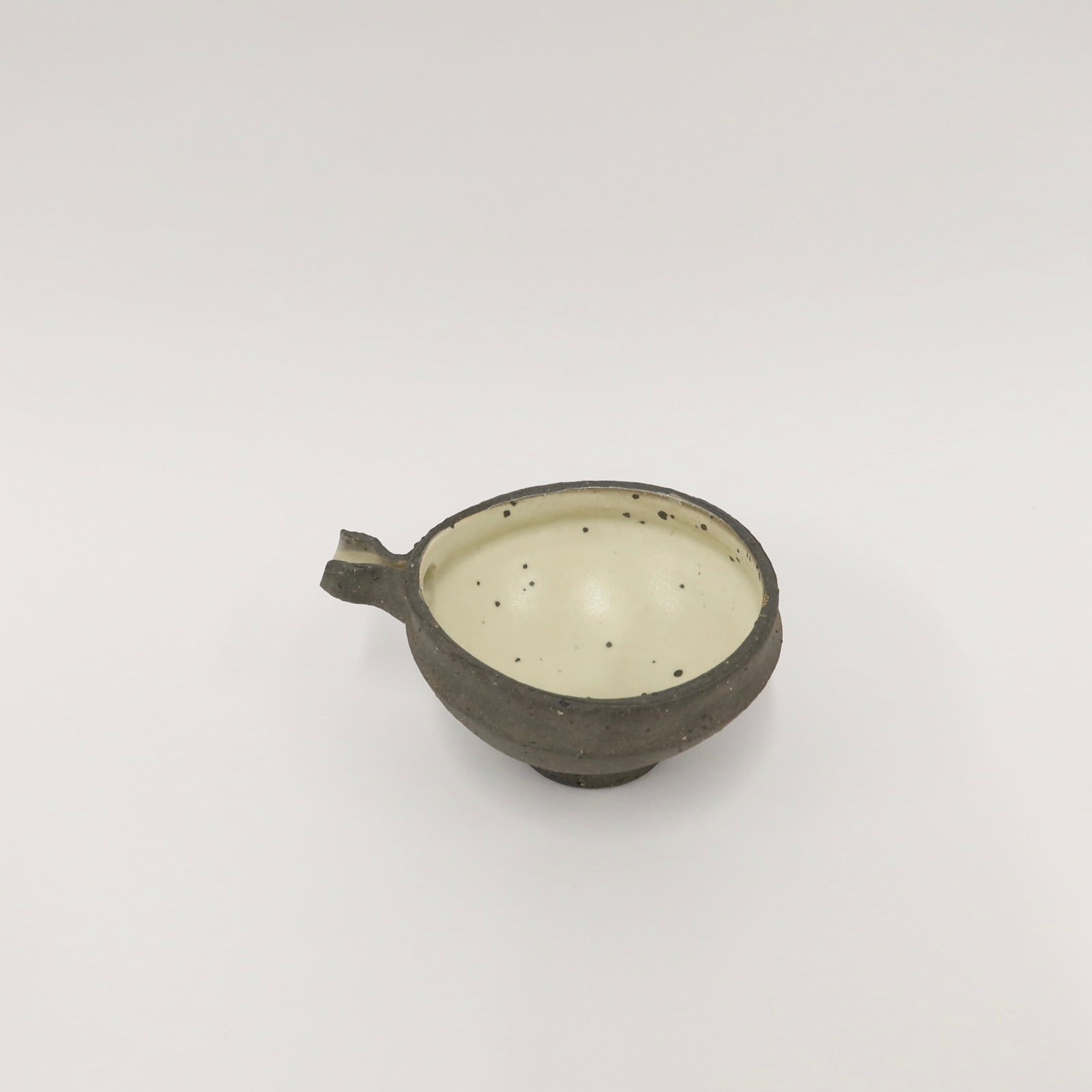 Japanese Kataguchi Dotted Bowl