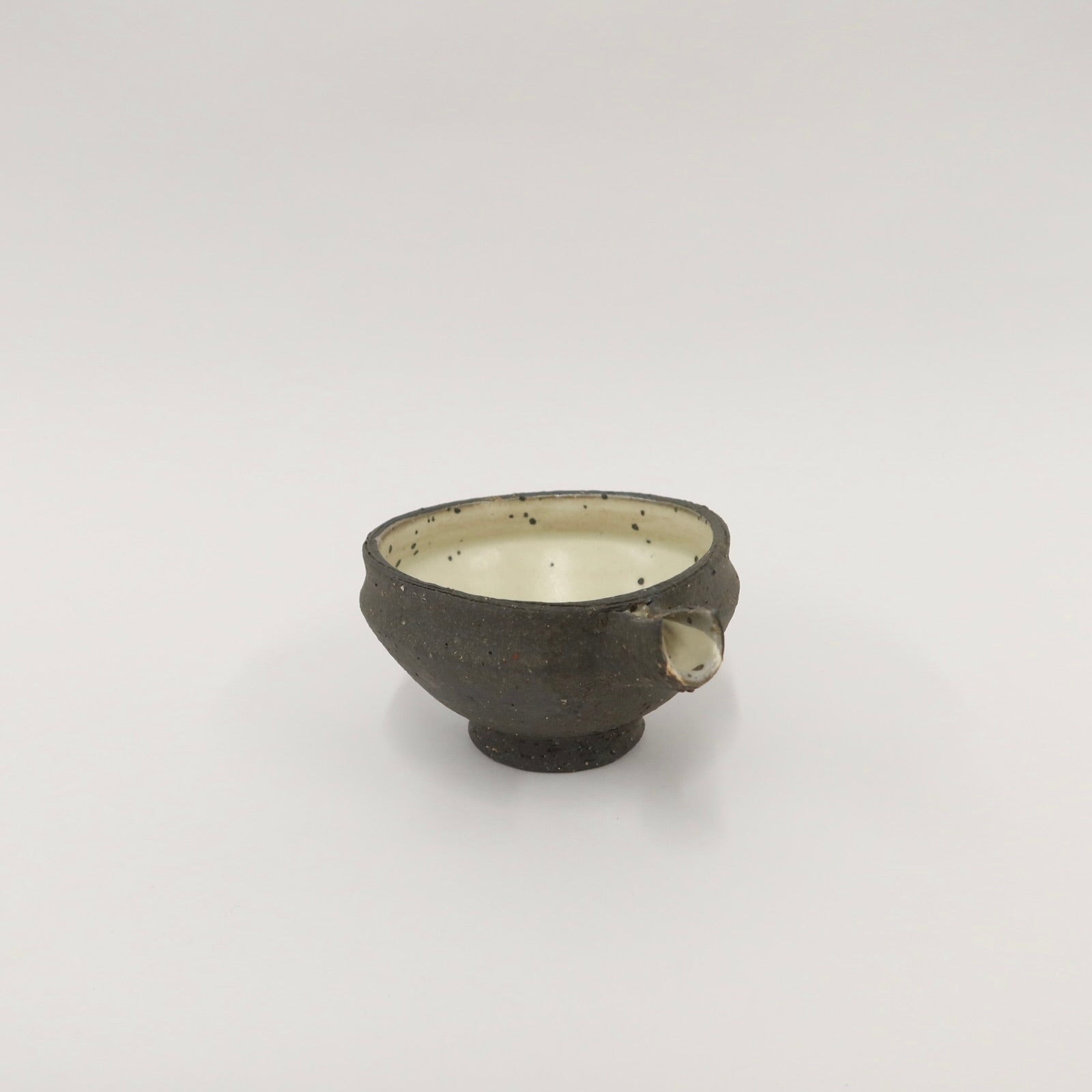 Japanese Kataguchi Dotted Bowl