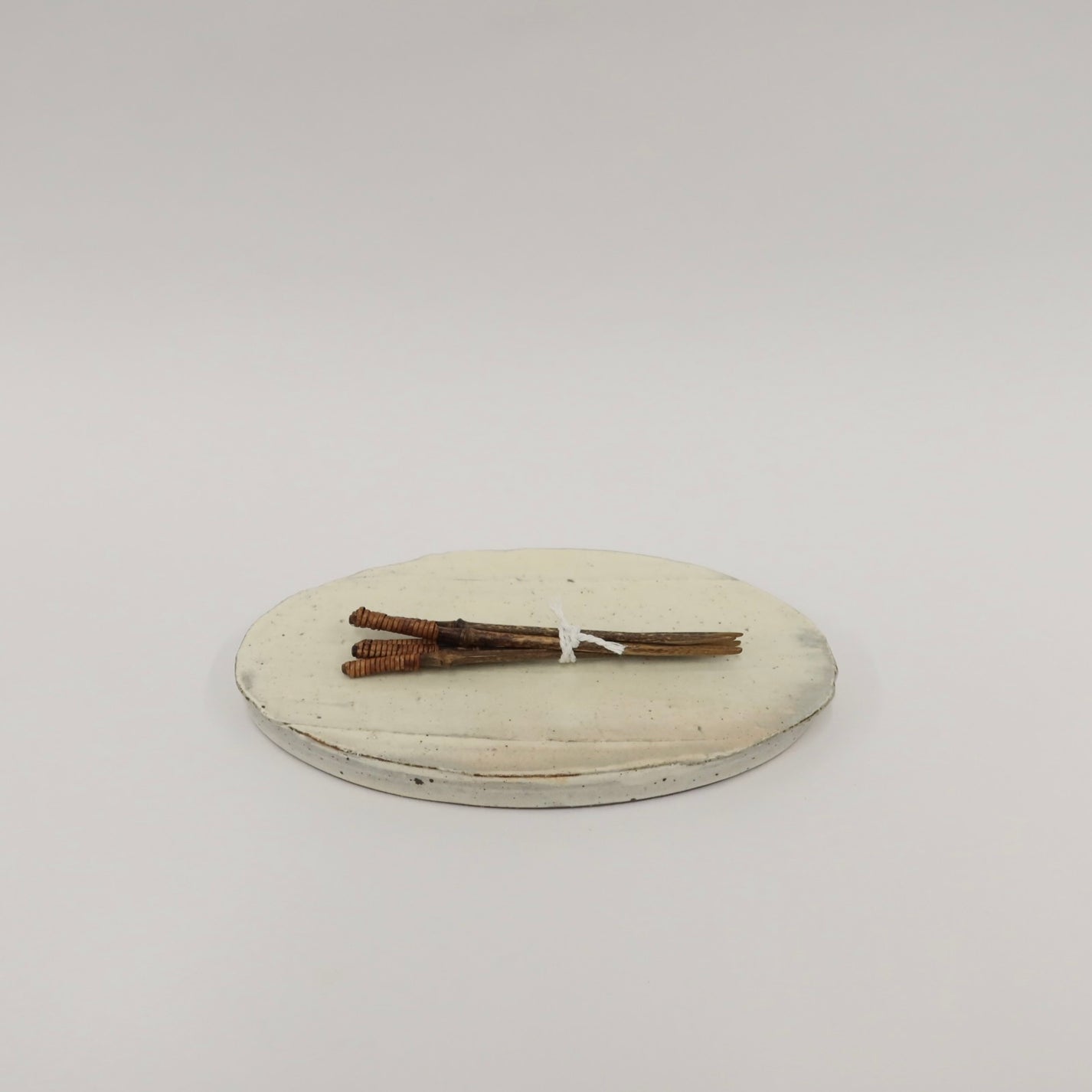 (back in stock) Korean Buncheong Texturized Oval Plate