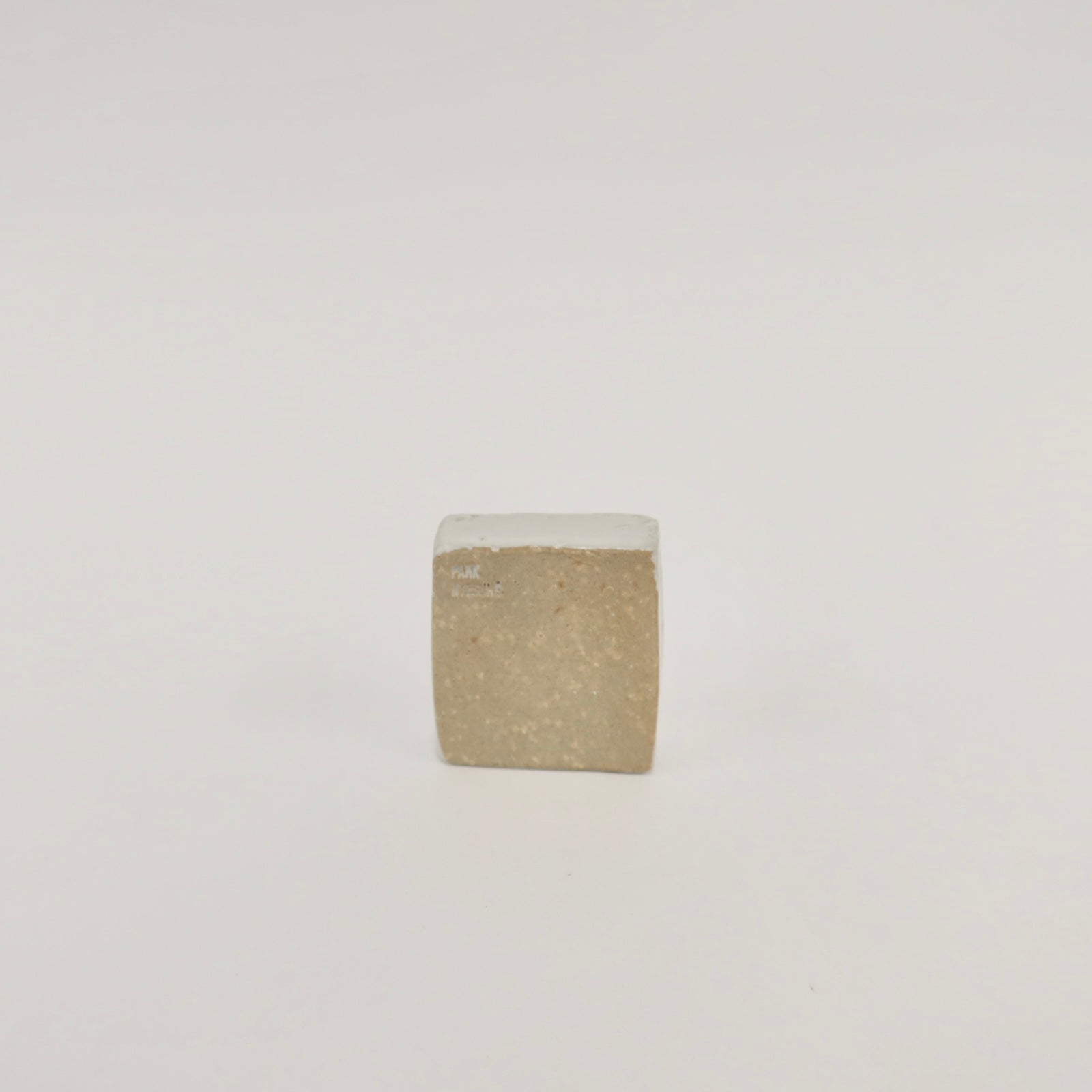 Korean Entwined Grass and Bellflower Ceramic Incense Holder