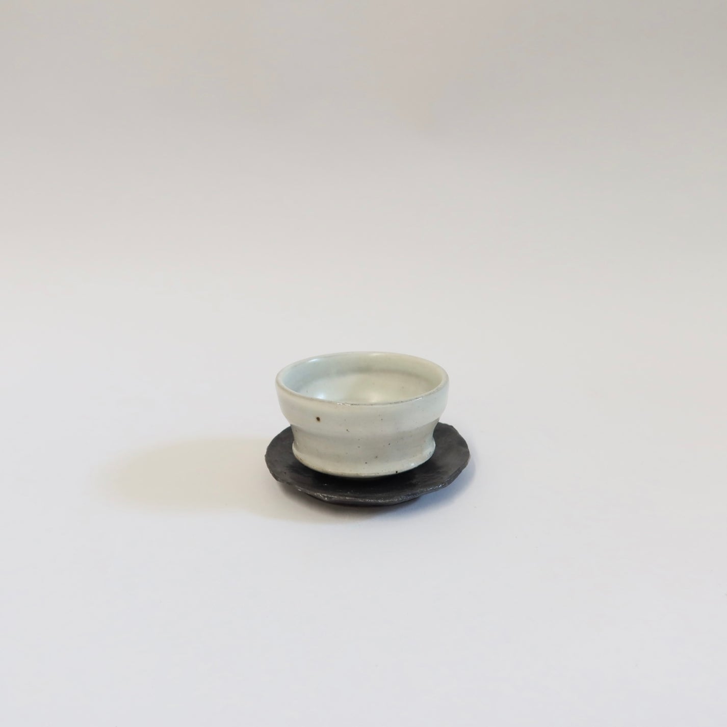 Korean Black-Glazed Mini Teacup Saucer/Round Plate