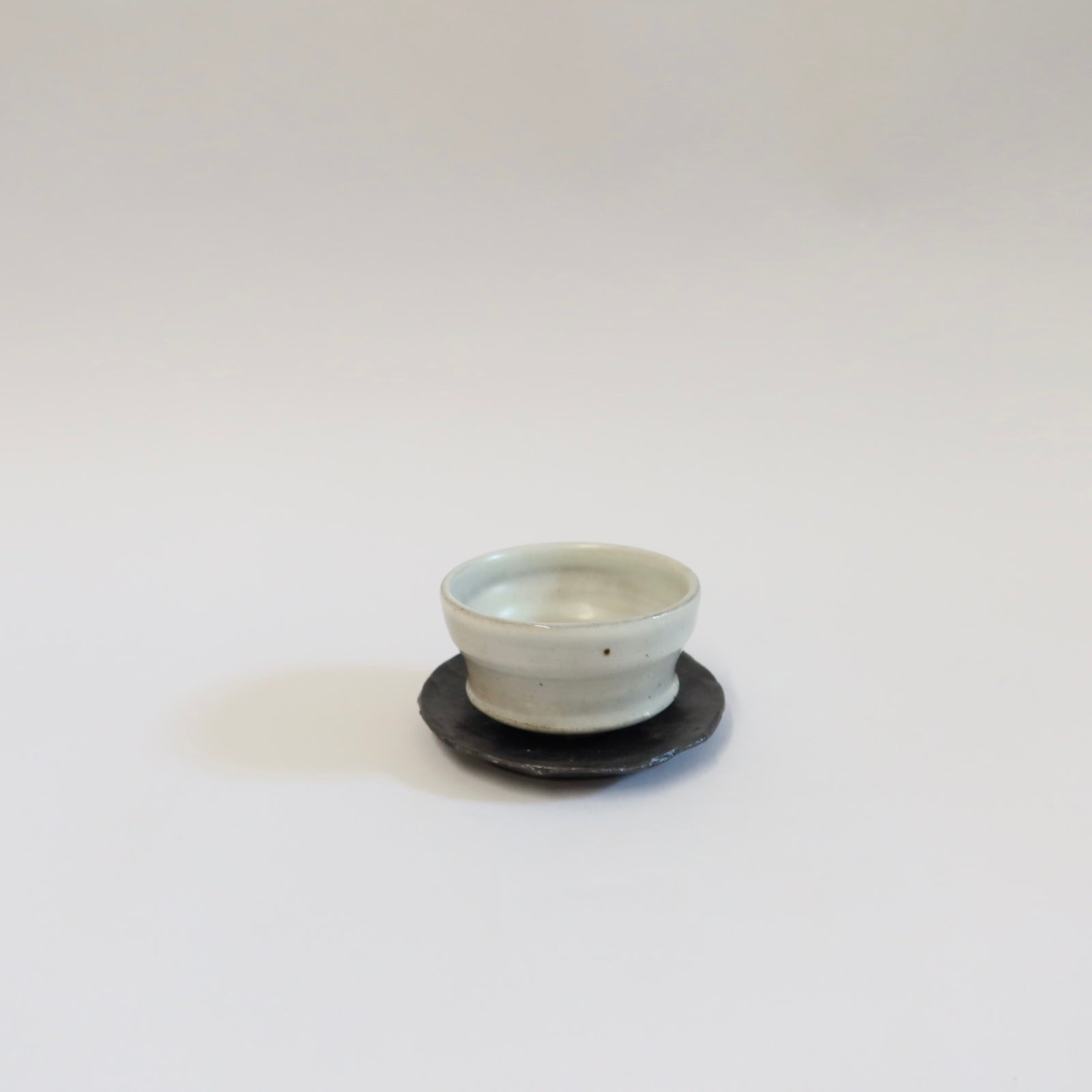 Korean Black-Glazed Mini Teacup Saucer/Round Plate