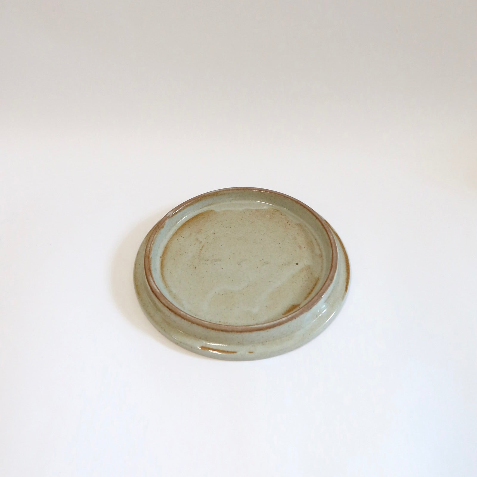 Korean Guiyal Buncheong Low-Footed Moon Plates, 3 Sizes