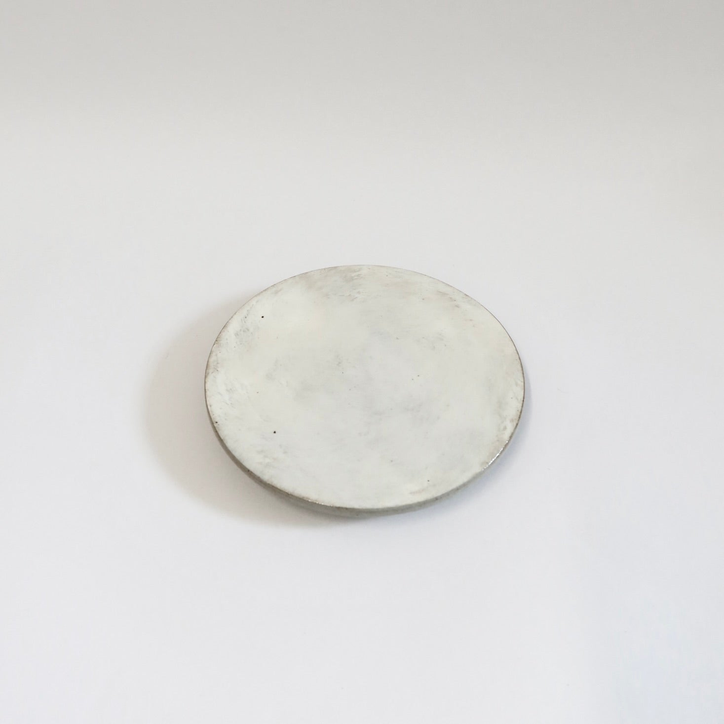 Korean Guiyal Buncheong Low-Footed Moon Plates, 3 Sizes