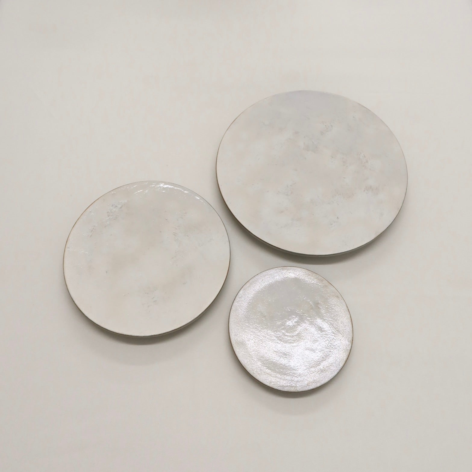 Korean Guiyal Buncheong Low-Footed Moon Plates, 3 Sizes