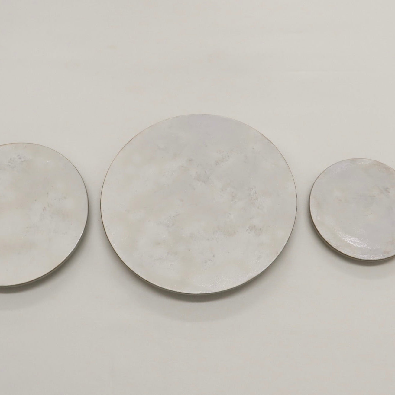 Korean Guiyal Buncheong Low-Footed Moon Plates, 3 Sizes