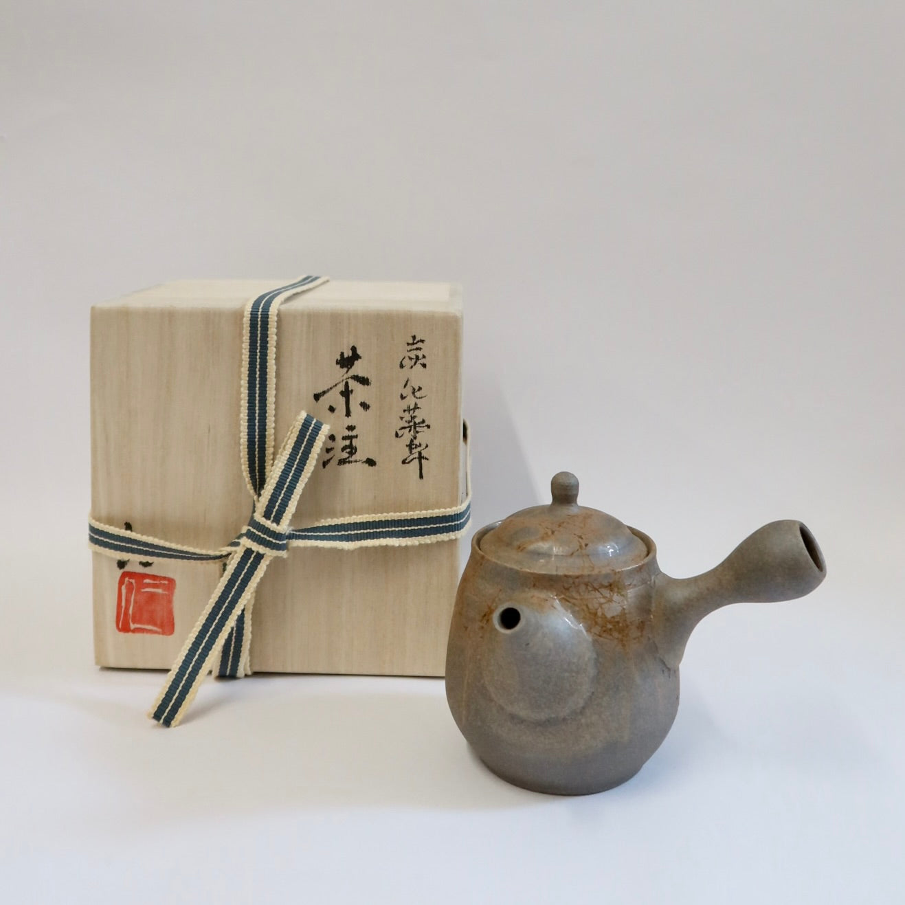 Japanese Tokoname Mogake Kyusu Tea Pot