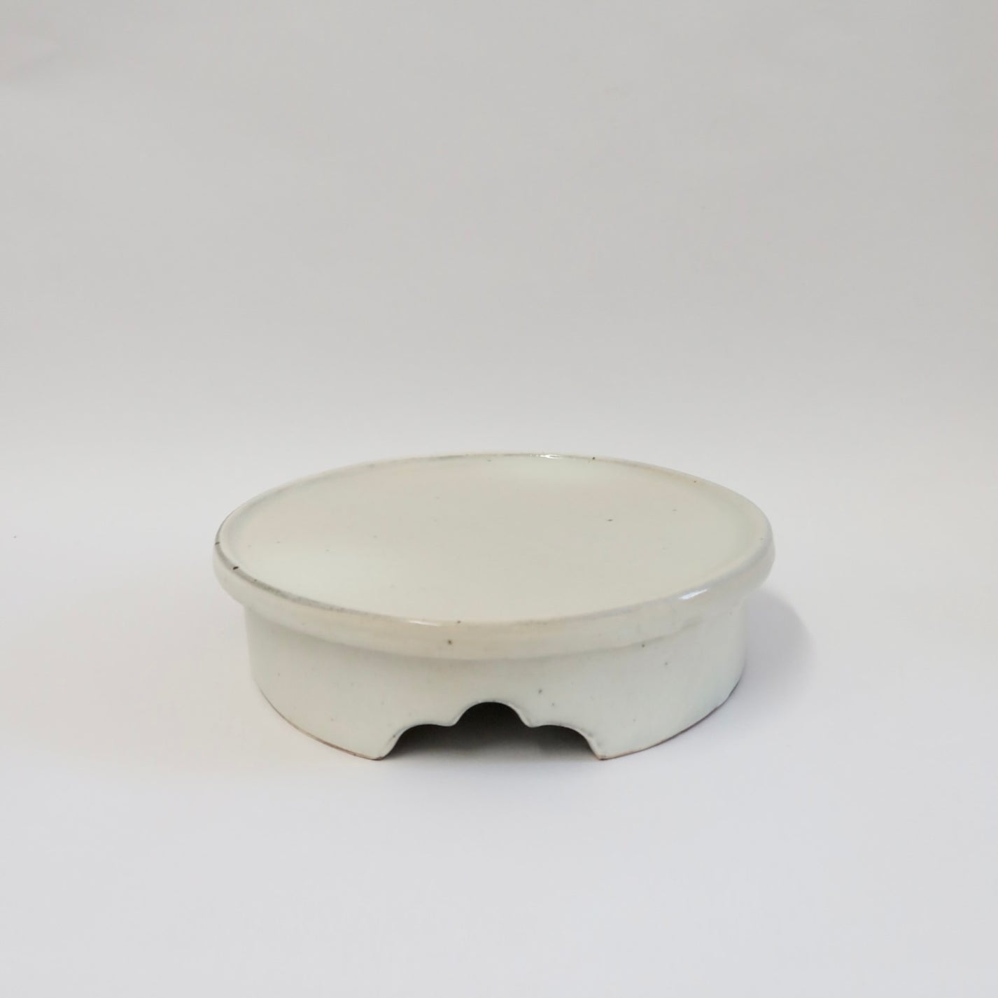 Korean Buncheong Ceramic High-Footed Round Tea Tray