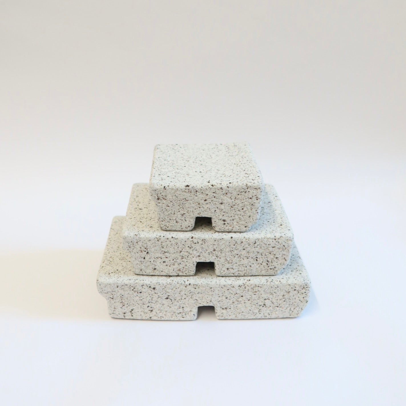 Korean Ceramic Stackable High-Footed Plate, 3 Sizes