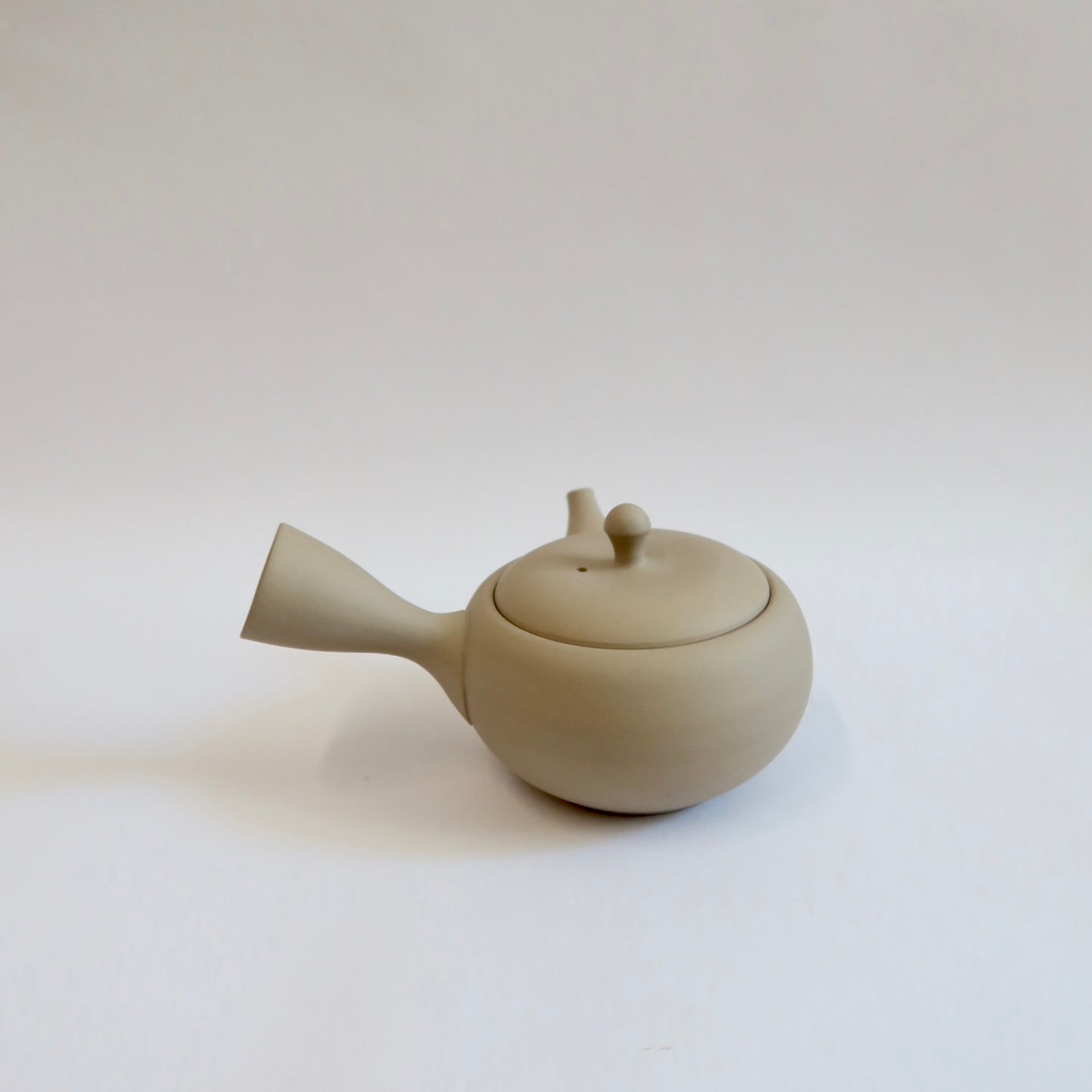 Japanese Takasuke Kyusu Teapot, Sand