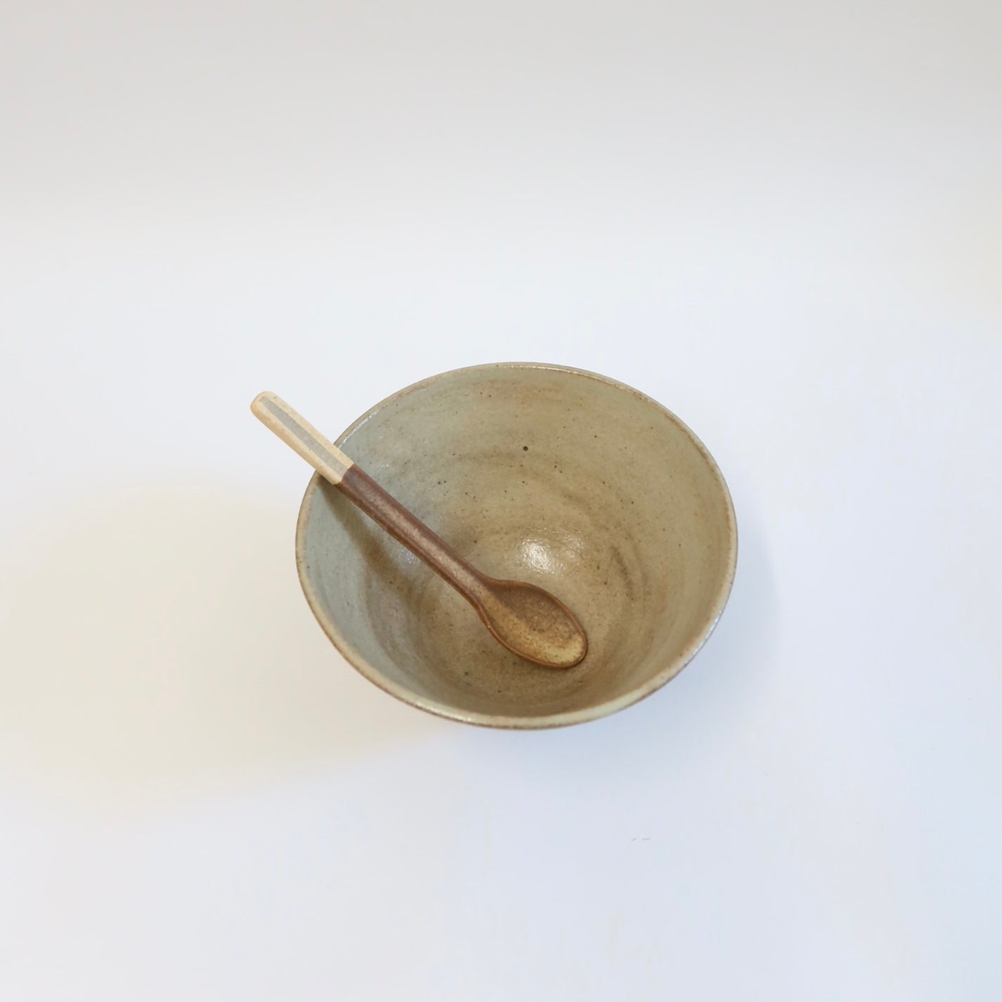 Japanese Shigaraki Ceramic Bowl in Beige