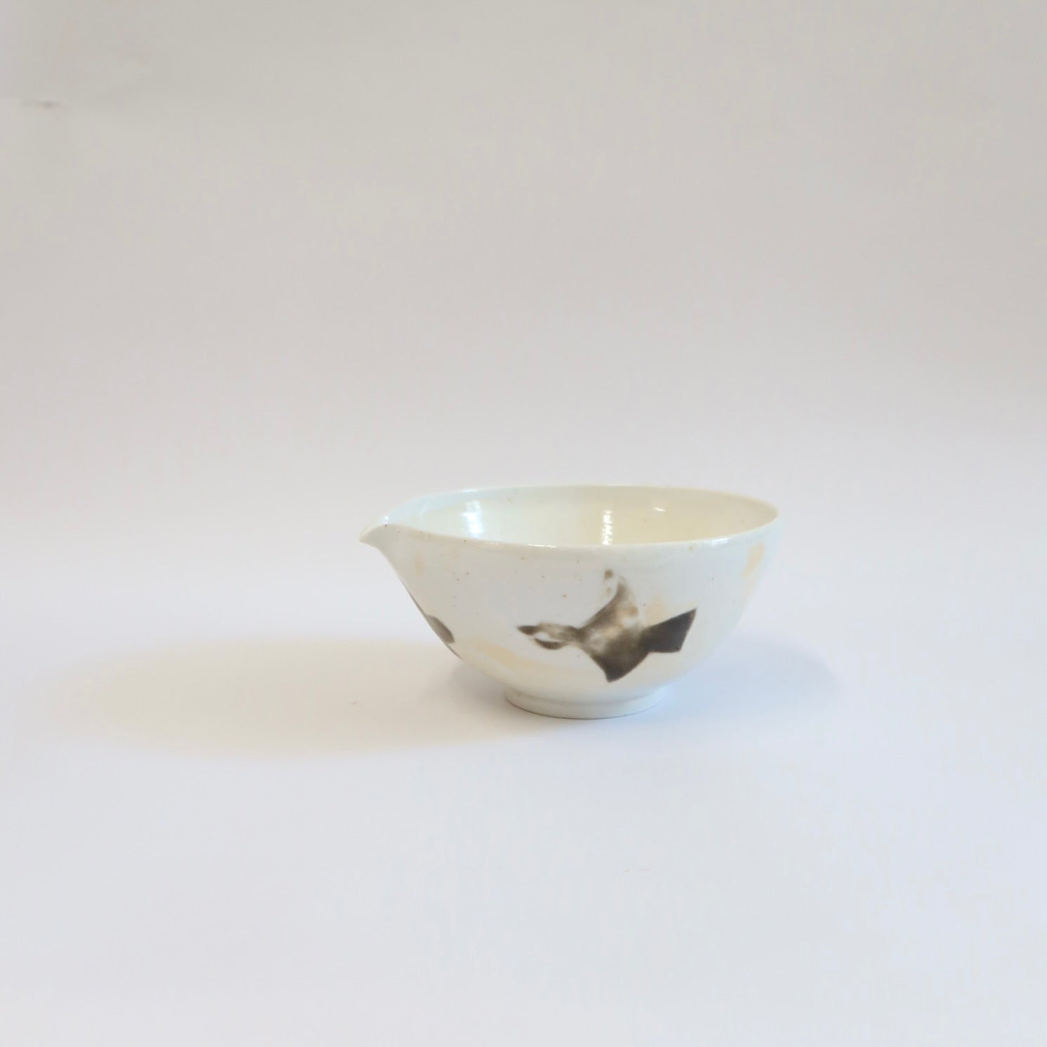 Korean Wood-Fired Porcelain Spouted Matcha Bowl with Bird Motif