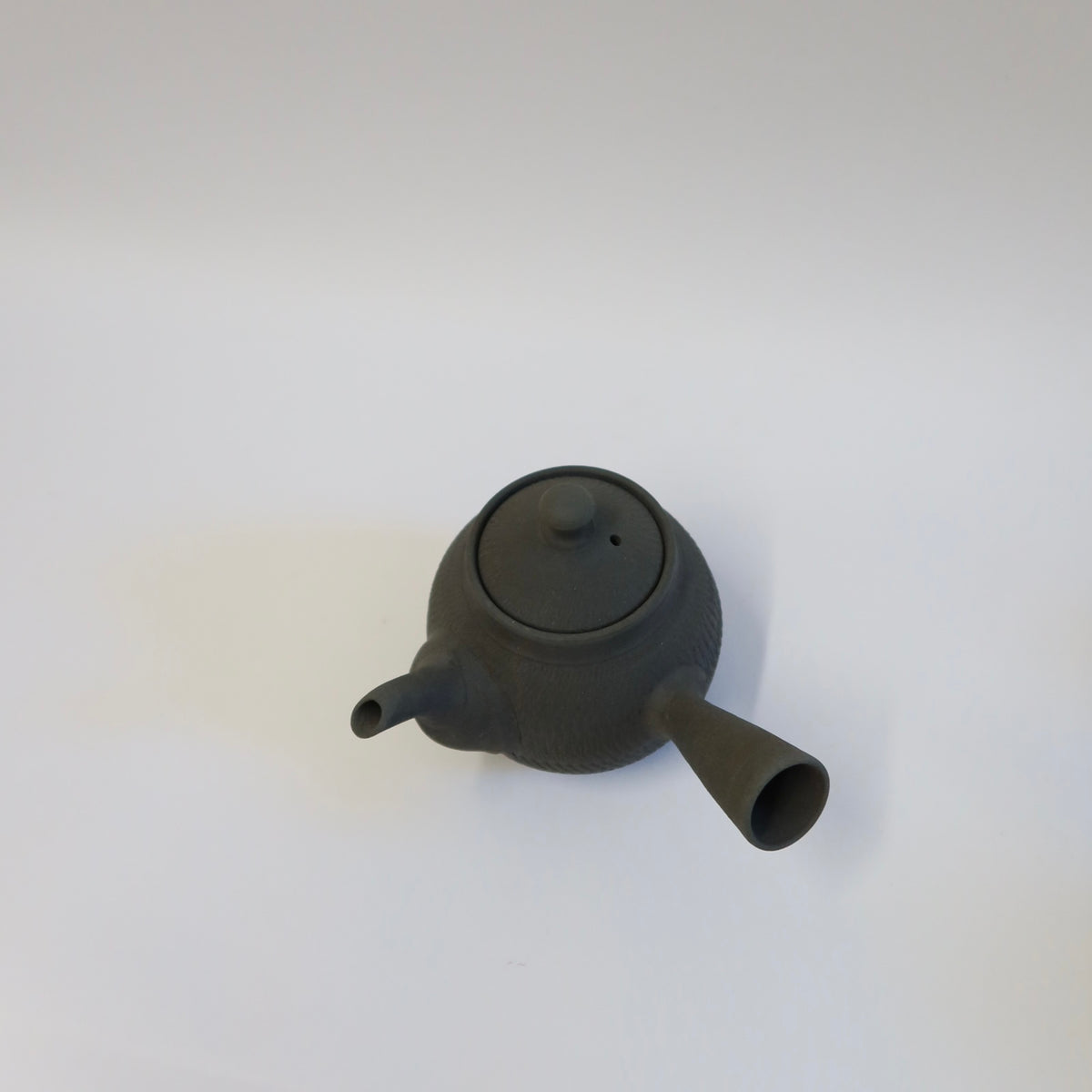 Japanese Shigaraki Tobikanna Kyusu