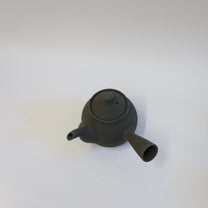 Japanese Shigaraki Tobikanna Kyusu