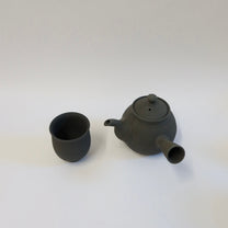 Japanese Shigaraki Tobikanna Kyusu