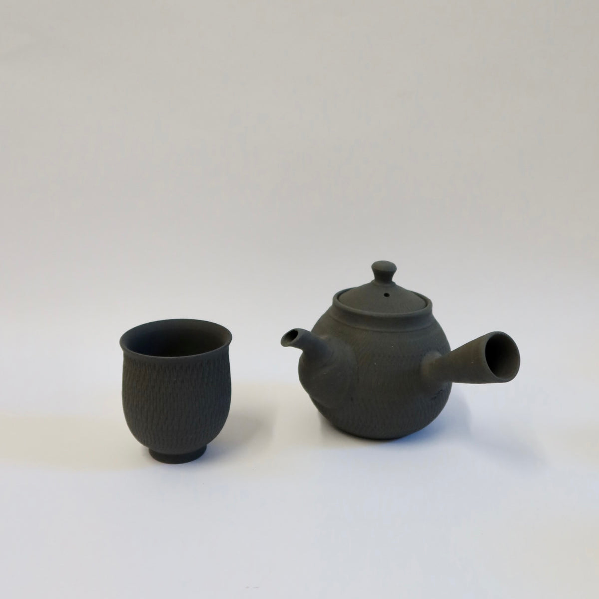 Japanese Shigaraki Tobikanna Tea Cup