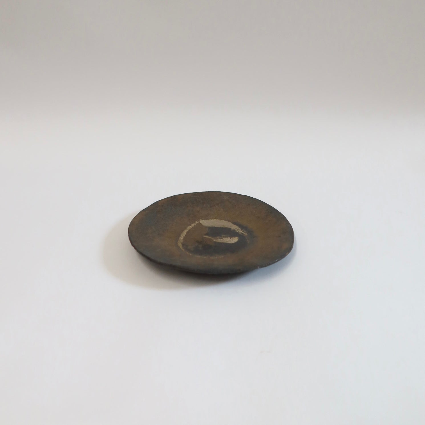 Japanese Iron Glazed Ceramic Round Plate