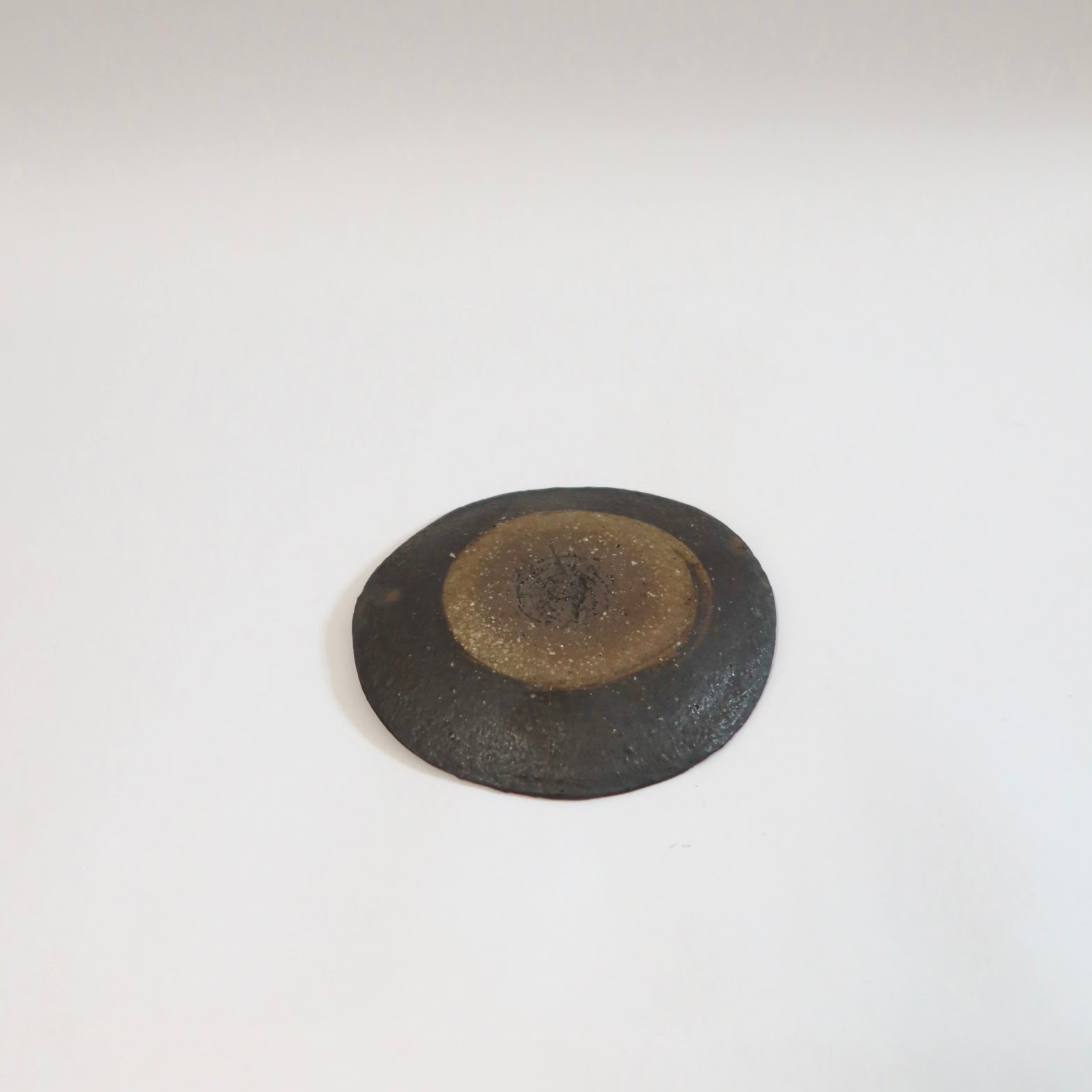 Japanese Iron Glazed Ceramic Round Plate