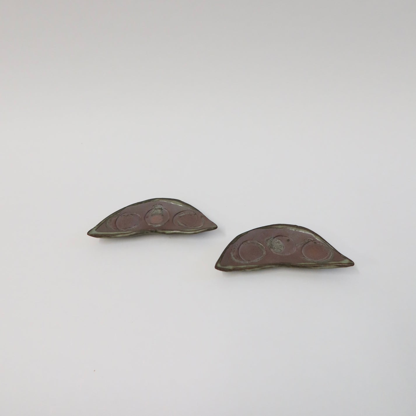 Japanese Ash-Glazed Ceramic Mame (Bean) Dish