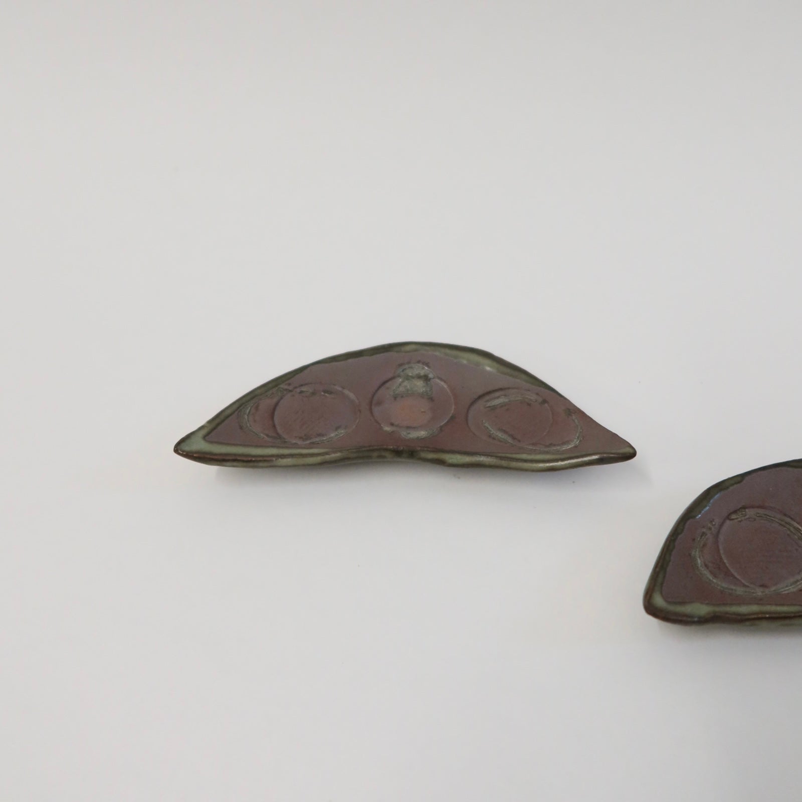 Japanese Ash-Glazed Ceramic Mame (Bean) Dish
