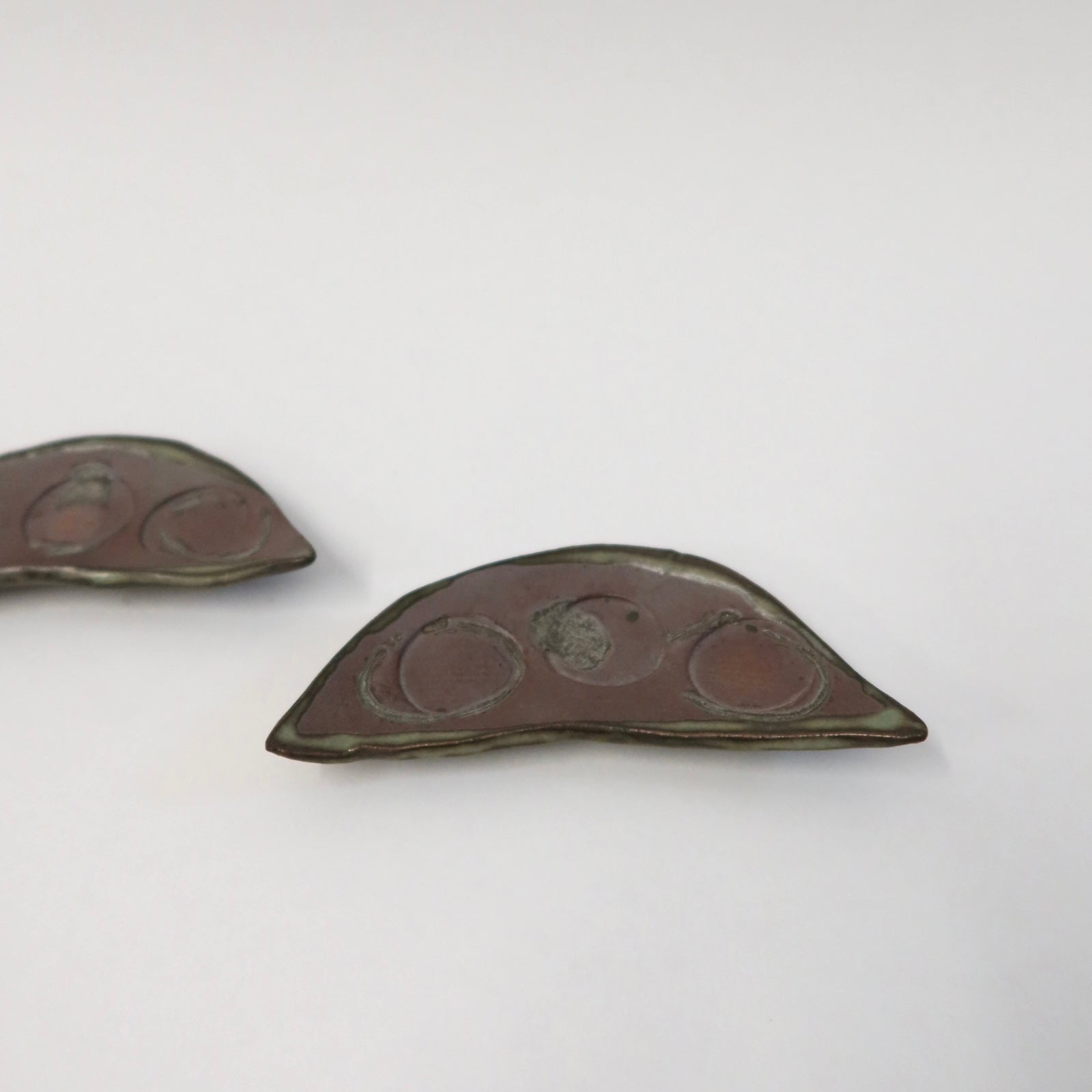 Japanese Ash-Glazed Ceramic Mame (Bean) Dish