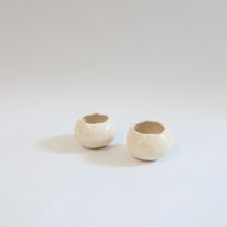 Japanese Raku Tsubo-tsubo Small Rounded Vessel, White