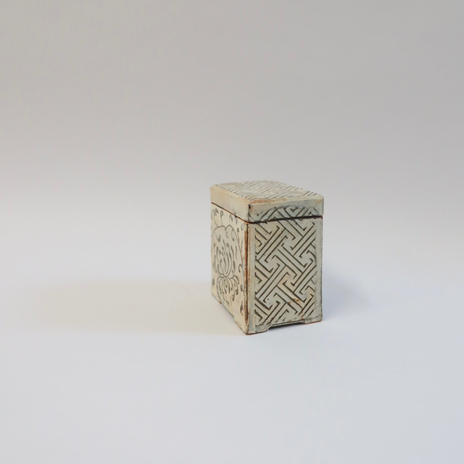 Korean Buncheong Ceramic Lidded Box with Chrysanthemum Motif