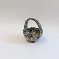 Japaneses Yukizasa Tetsuki-bachi Handled Ceramic Bowl