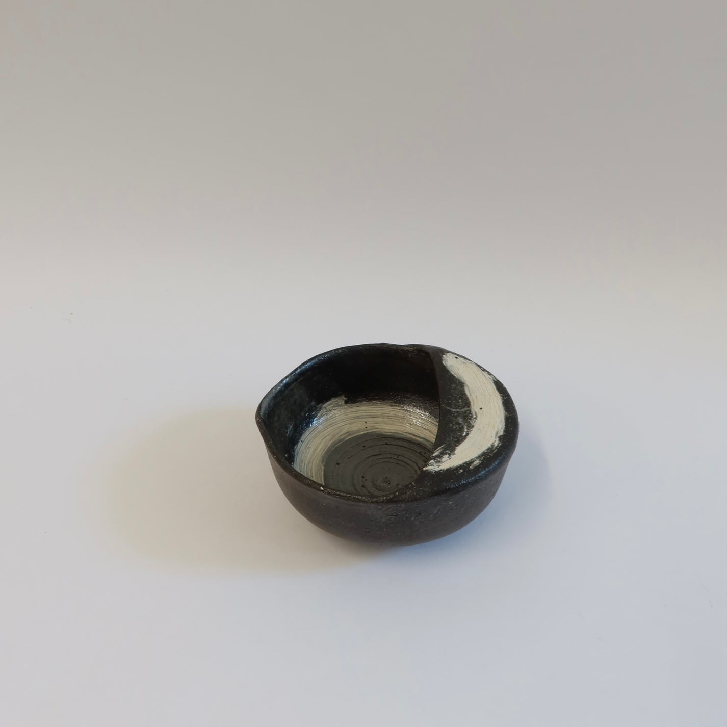 Japanese Shigaraki Otama Tate (お玉立て) Ladle Holder &amp; Katakuchi Pouring Vessel