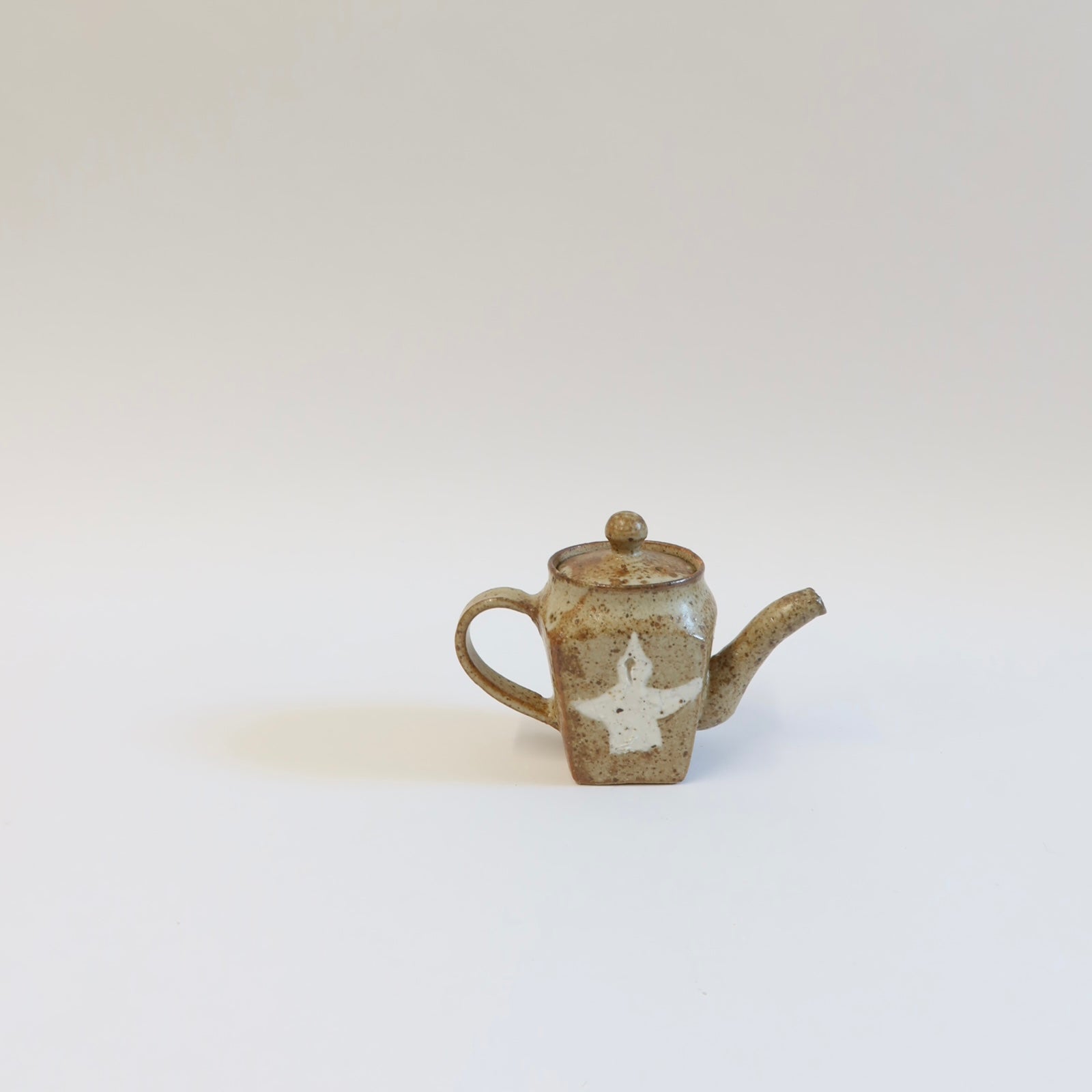 Korean Wood-Fired Sanggam Inlaid Bird Teapot