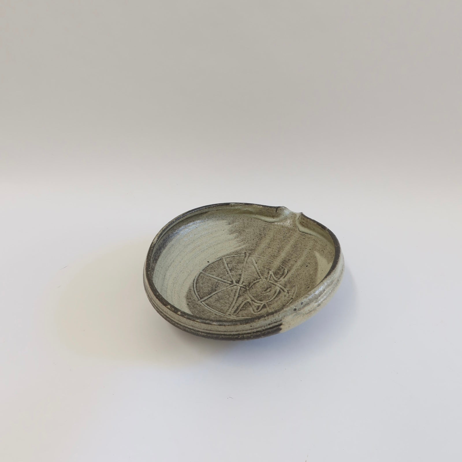 Japanese Shigaraki Ceramic Katakuchi Shallow Bowl