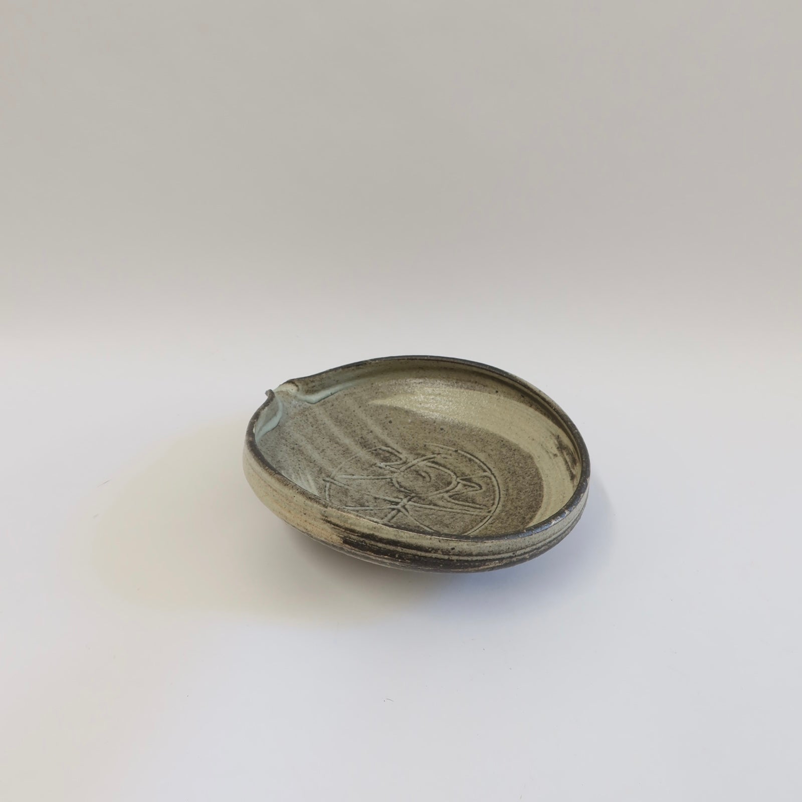 Japanese Shigaraki Ceramic Katakuchi Shallow Bowl