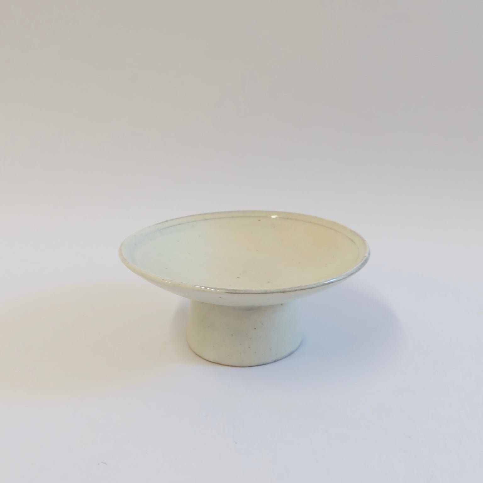 Korean Buncheong Ceramic Round High-Footed Plate, L